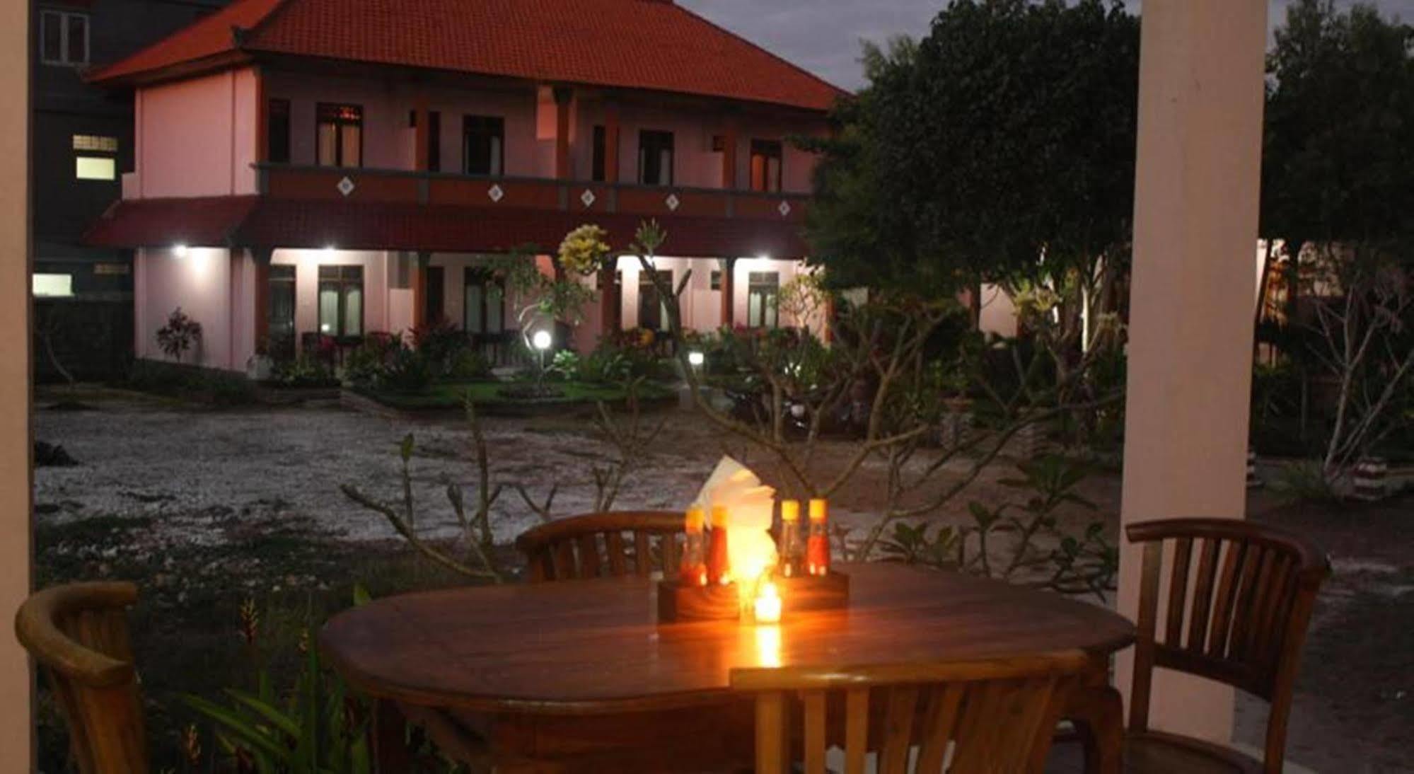 Kenanga Inn Pecatu  Екстер'єр фото